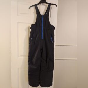 Amazon Essentials boys snow bib, size Xl